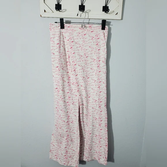 Lilly Pulitzer "A Little Birdie Told Me..." pajama set - Picture 12 of 13